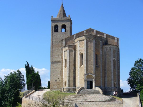 62050_104743646255827_4653692_n