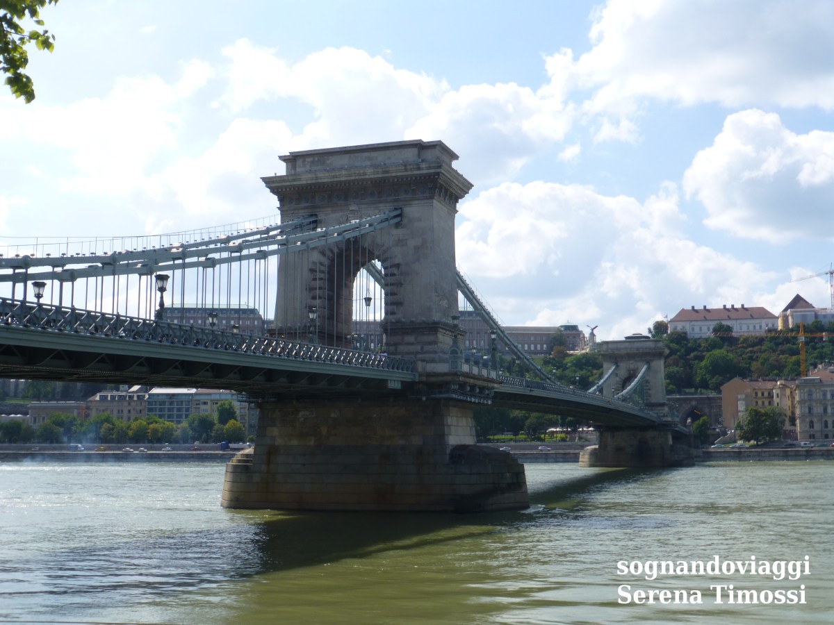 Budapest ponte delle catene