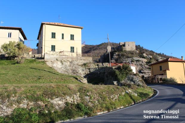 castelvecchio di rocca barbena