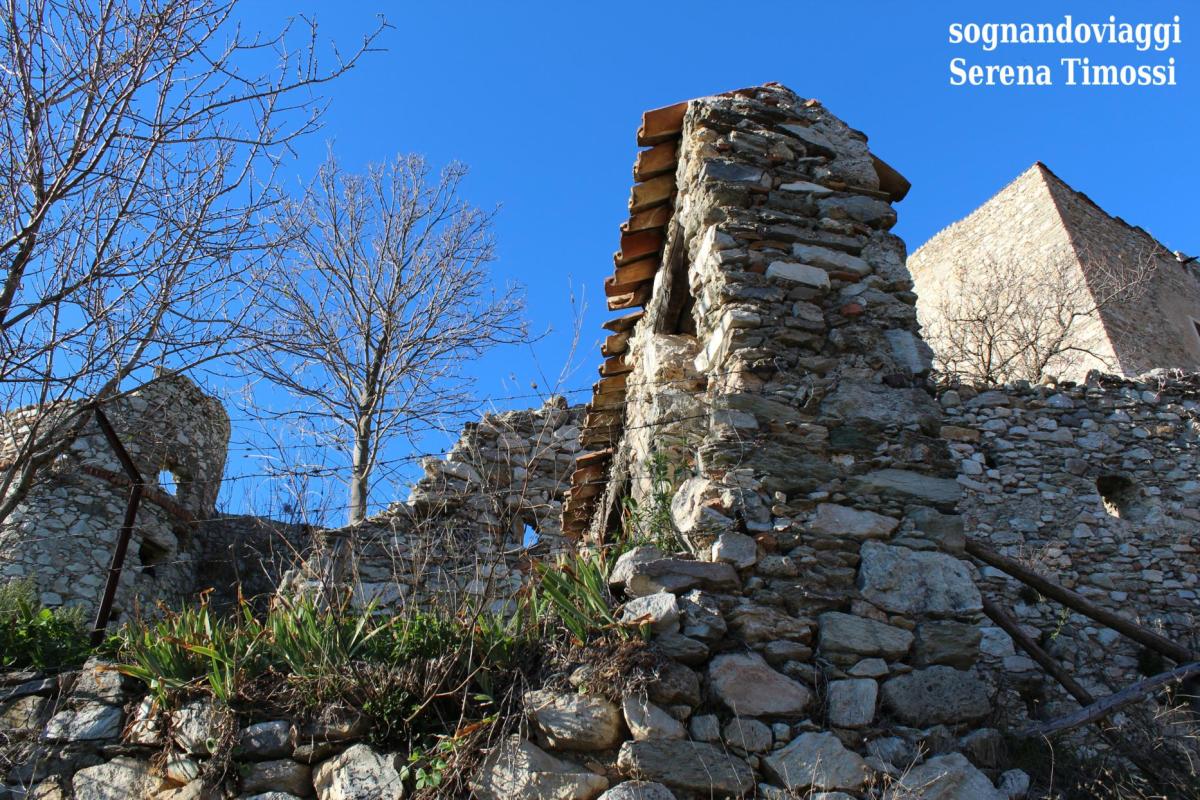 castelvecchio di rocca barbena