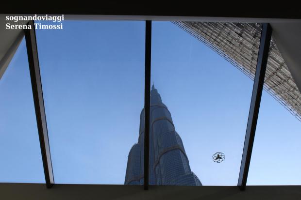 burj khalifa at the top