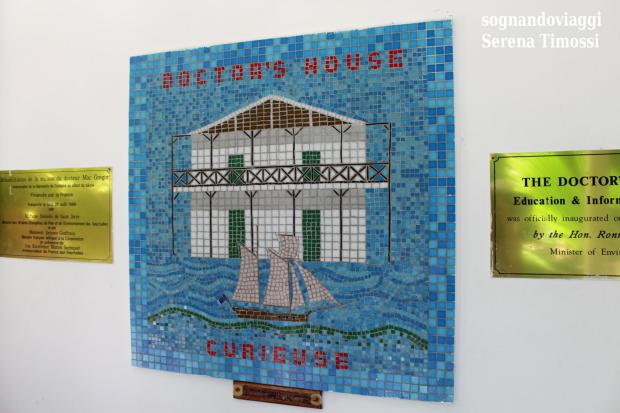 casa del dottore curieuse seychelles
