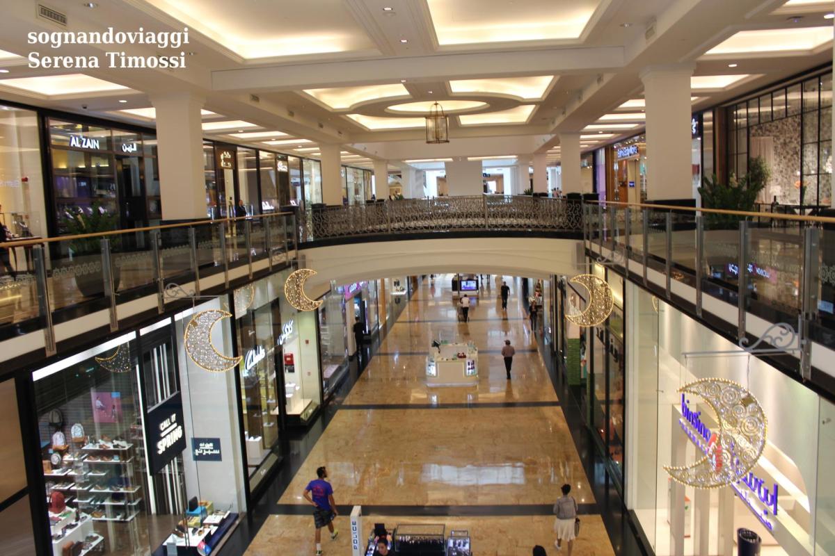 mall of the emirates