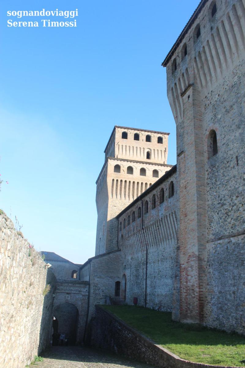 castello di torrechiara