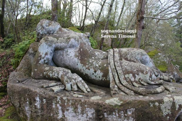 donna dormiente bomarzo