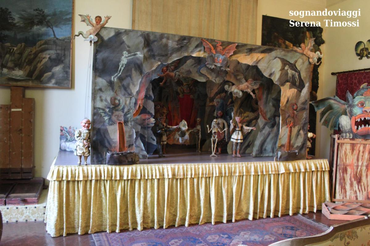 isola madre stanza marionette