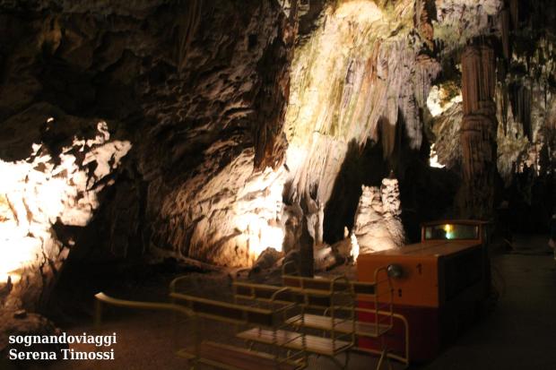 grotte di postumia slovenia