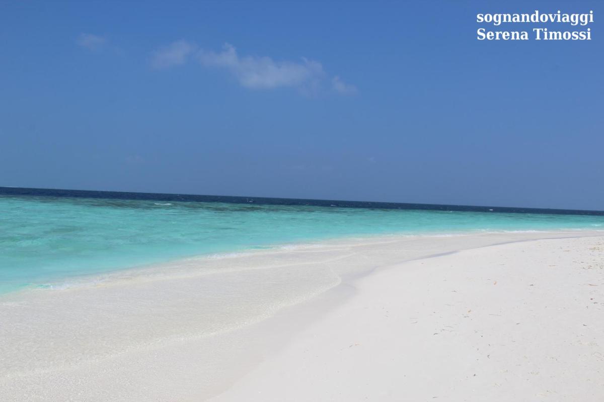 spiaggia e mare maldive