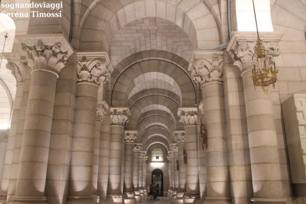 cripta Almudena Madrid