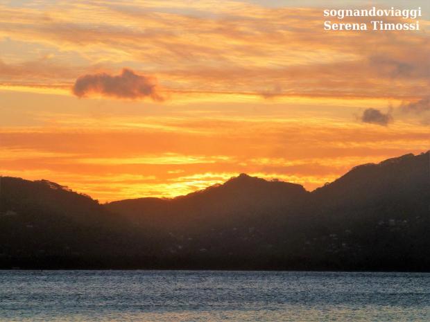 Tramonto alle Seychelles